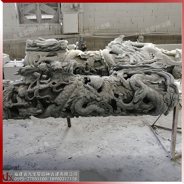 1617953984926062.jpg 石雕龍柱圖片